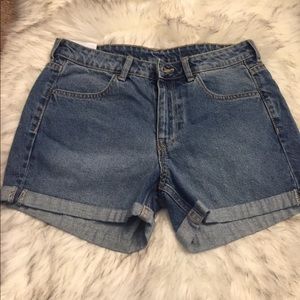 H&M Mom Jean shorts